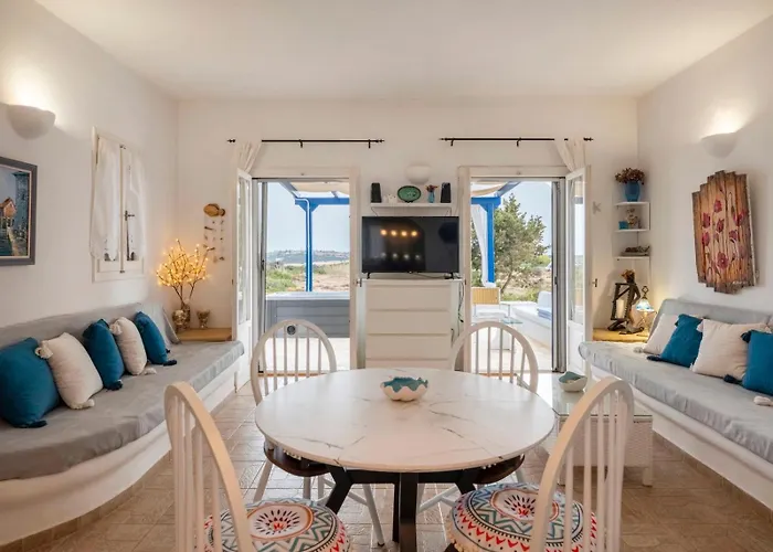 Cycladic In * Парос