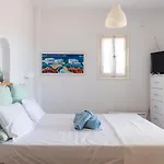 Cycladic In Holiday home *