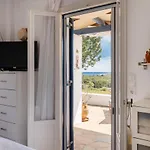 Cycladic In