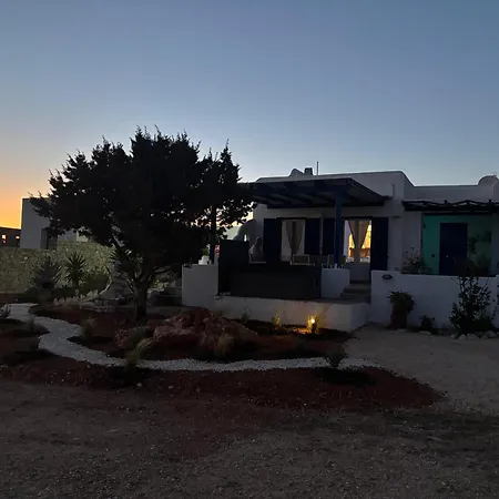 Cycladic In * Parikia (Paros)